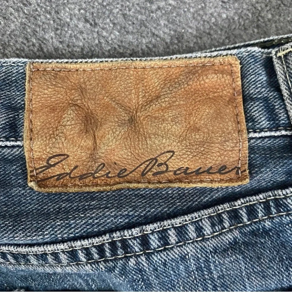 Eddie Bauer Relaxed Fit Jeans Classic Denim Everyday Casual Mens Sz Actual 32x31